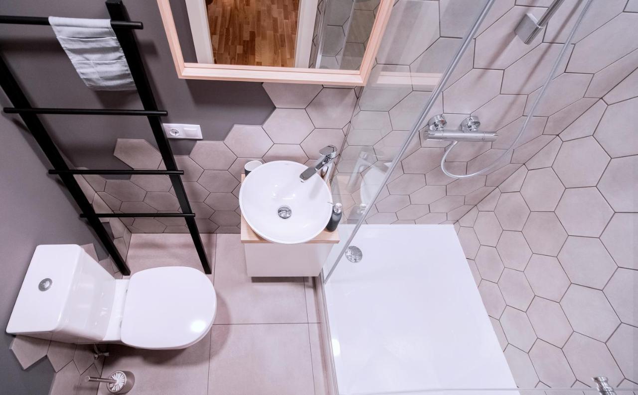 Romantic And Spacious Apartment In Riga Old Town Kültér fotó